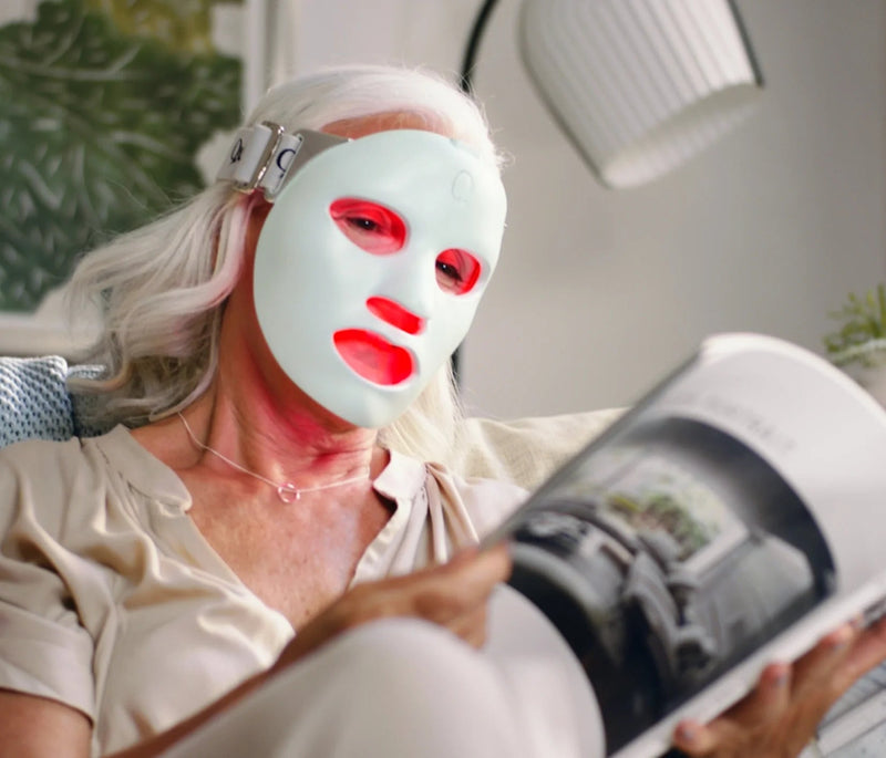 microneedling and red light therapy