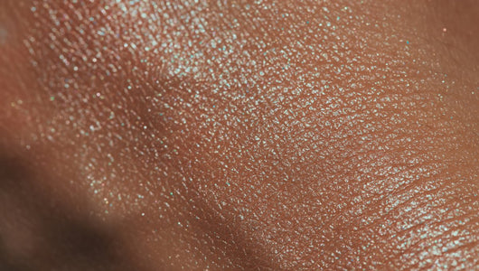 does red light therapy tighten skin